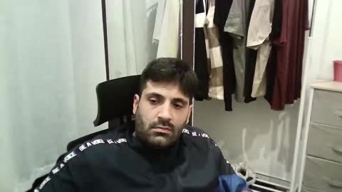 italianboybcn online show from 11.05.25