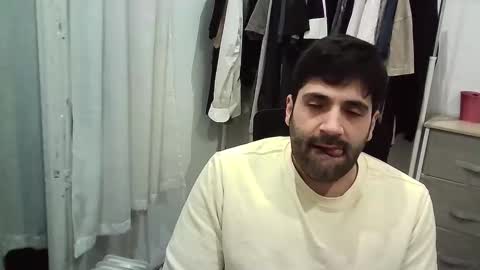 italianboybcn online show from 12.21.25