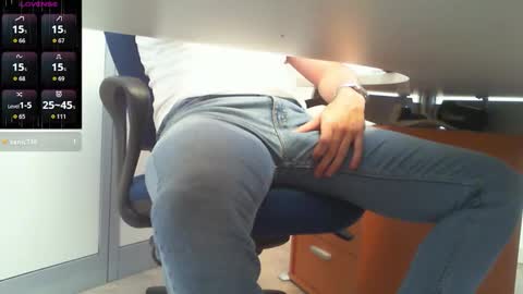 Snapshot of italiansirforyou chatting on 09.09.25 Alex online show from 09.09.25