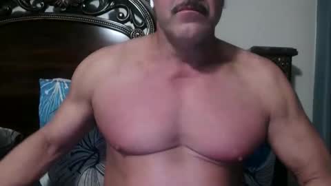 Snapshot of italianstud43 chatting on 02.25.26 Hot Italian online show from 02.25.26