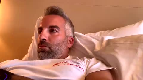 Snapshot of italiantoyboy84 chatting on 10.05.25 italiantoyboy84 online show from 10.05.25