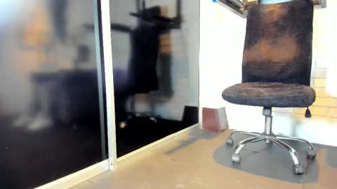 Snapshot of italomoore chatting on 09.29.25 Italo Moore online show from 09.29.25