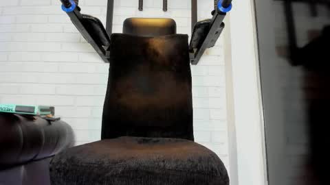 Snapshot of italomoore chatting on 10.08.25 Italo Moore online show from 10.08.25