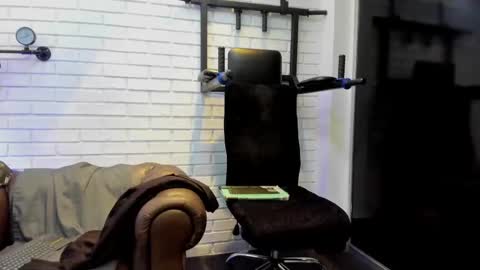 Snapshot of italomoore chatting on 10.25.25 Italo Moore online show from 10.25.25