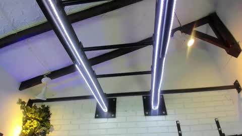 Snapshot of italomoore chatting on 11.06.25 Italo Moore online show from 11.06.25