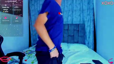 Snapshot of ithan_kingtwin chatting on 07.18.26 ithan_kingtwin online show from 07.18.26