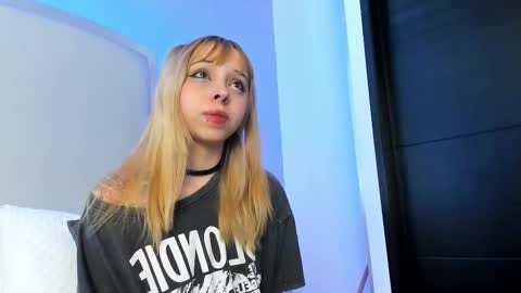 Snapshot of its_bibi chatting on 02.05.26 its_bibi online show from 02.05.26