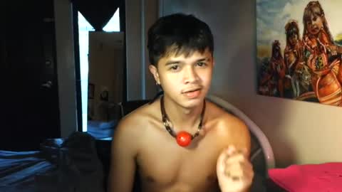 Snapshot of its_charliexcx chatting on 06.28.26 Charlie xcx online show from 06.28.26