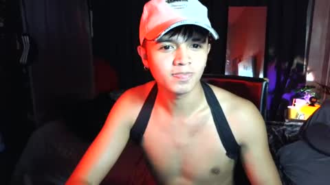 Snapshot of its_charliexcx chatting on 06.30.26 Charlie xcx online show from 06.30.26