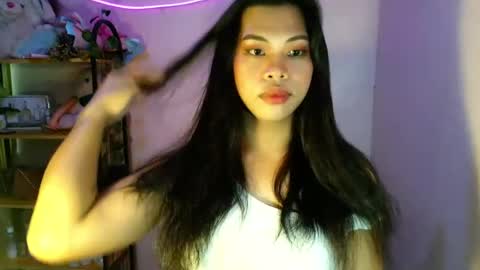 its_chloe20 online show from 07.14.26