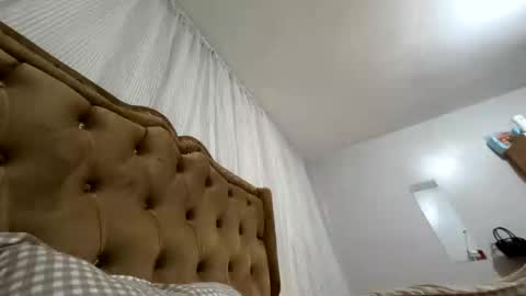 Snapshot of its_me_khalifa chatting on 10.05.25 MARIA LABO online show from 10.05.25