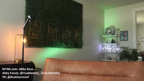 Abby Rose online show from 12.22.25