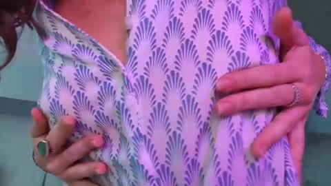 Snapshot of itsallaboutenergy___ chatting on 12.14.24 Next Stream Tuesday 123 Around 2 PM EST online show from 12.14.24