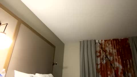 itsavibeouthere online show from 12.17.24