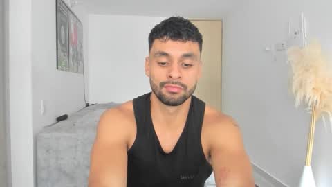 Snapshot of itsgeo1111 chatting on 10.14.25 CALL ME GEO online show from 10.14.25