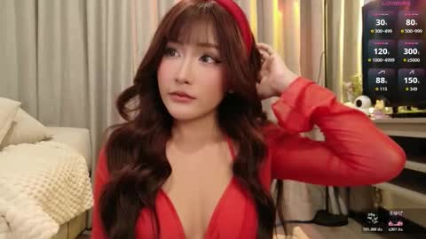 Snapshot of itsjoy_universe chatting on 11.18.25 Joy online show from 11.18.25