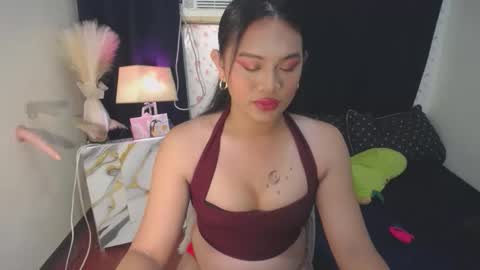 Snapshot of itsme_jazzy chatting on 10.07.25 JAZ online show from 10.07.25