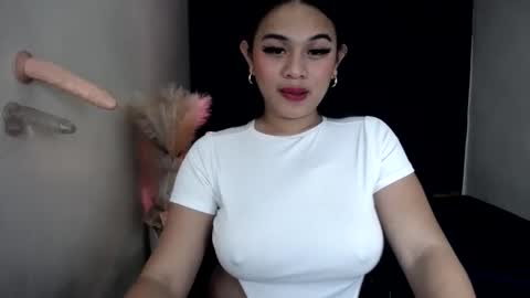 Snapshot of itsme_jazzy chatting on 11.10.25 JAZ online show from 11.10.25