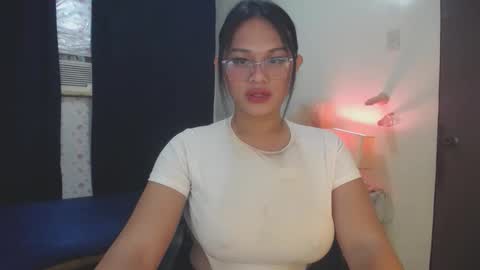 Snapshot of itsme_jazzy chatting on 11.15.25 JAZ online show from 11.15.25