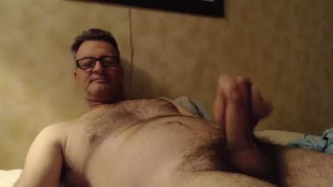 Snapshot of itsmeyes69 chatting on 09.10.25 itsmeyes69 online show from 09.10.25