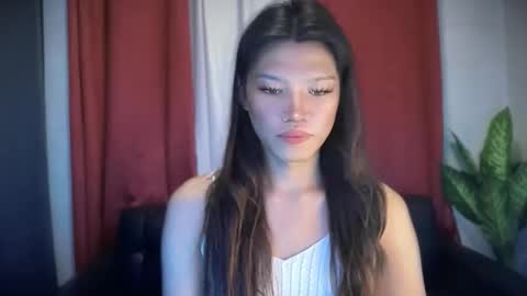 Snapshot of itsmeyourgirl_philopoiter chatting on 10.17.25 Jayve online show from 10.17.25