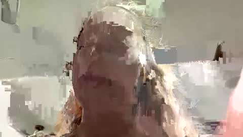 Mila Voss online show from 10.14.25