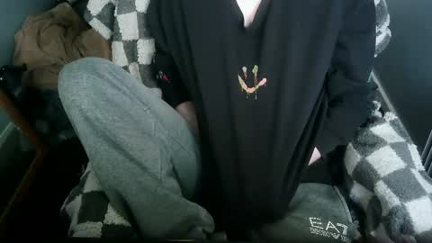 Snapshot of itsnotliam834 chatting on 10.24.25 itsnotliam834 online show from 10.24.25