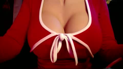 itsur_sweetiepie online show from 10.29.25