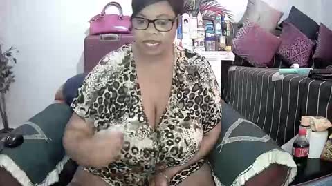 Snapshot of itumeleng74 chatting on 02.02.25 itumeleng74 online show from 02.02.25