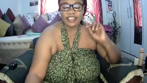 Snapshot of itumeleng74 chatting on 02.11.25 itumeleng74 online show from 02.11.25