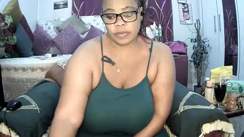 Snapshot of itumeleng74 chatting on 03.10.25 itumeleng74 online show from 03.10.25