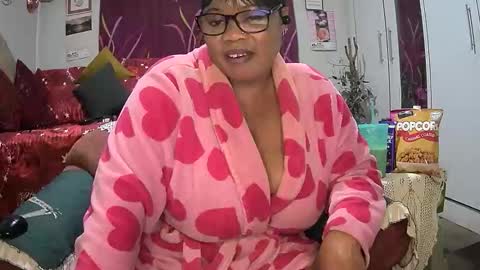 Snapshot of itumeleng74 chatting on 10.04.25 itumeleng74 online show from 10.04.25