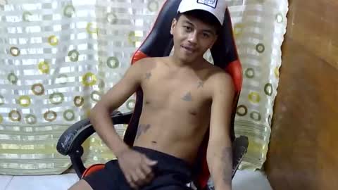 Snapshot of itzme_jhonfred chatting on 03.02.26 Jhonfred online show from 03.02.26