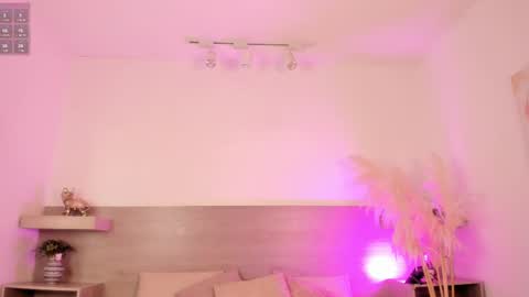 ivana_hall online show from 09.29.25