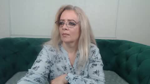 ivanacharm online show from 09.22.25