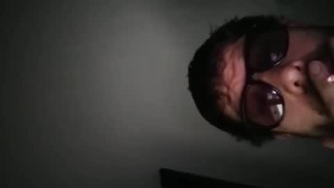 Snapshot of ivanchelon chatting on 10.25.25 Vanchi online show from 10.25.25