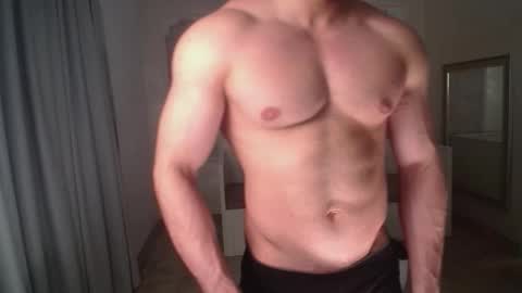 Snapshot of ivanhydee chatting on 02.06.26 IvanHydee online show from 02.06.26