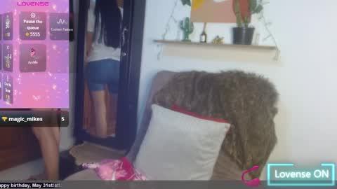 Snapshot of ivanna_dl chatting on 05.31.26 Ivanna online show from 05.31.26