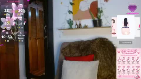 Snapshot of ivanna_dl chatting on 06.17.26 Ivanna online show from 06.17.26