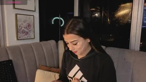 Snapshot of ivanna_west chatting on 05.26.26 Ivanna West online show from 05.26.26