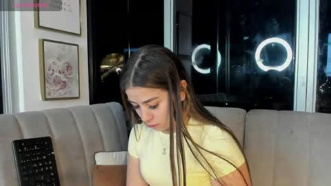 Snapshot of ivanna_west chatting on 06.21.26 Ivanna West online show from 06.21.26