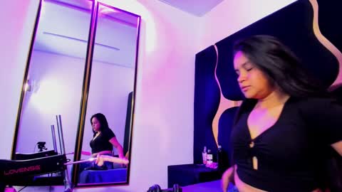 Snapshot of ivannaa18 chatting on 10.08.25 ivannaa18 online show from 10.08.25