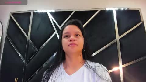 Snapshot of ivannaa18 chatting on 10.14.25 ivannaa18 online show from 10.14.25