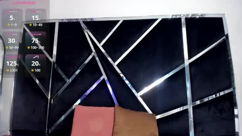 Snapshot of ivannaa18 chatting on 10.27.25 ivannaa18 online show from 10.27.25