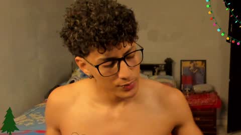 Snapshot of ivano_jones chatting on 12.20.24 Ivano online show from 12.20.24