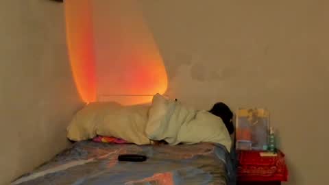 Snapshot of ivano_jones chatting on 01.19.25 Ivano online show from 01.19.25