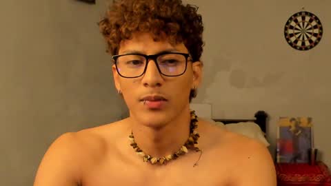 Snapshot of ivano_jones chatting on 02.02.25 Ivano online show from 02.02.25