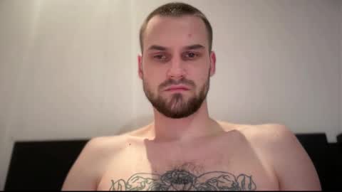 Snapshot of iveran_love1 chatting on 10.26.25 iveran online show from 10.26.25