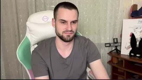 Snapshot of iveran_love1 chatting on 10.30.25 iveran online show from 10.30.25