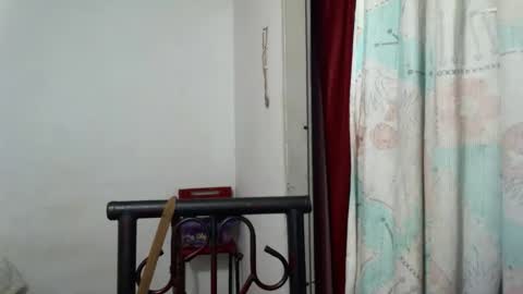 Snapshot of ivethbele chatting on 10.05.25 ivethbele online show from 10.05.25